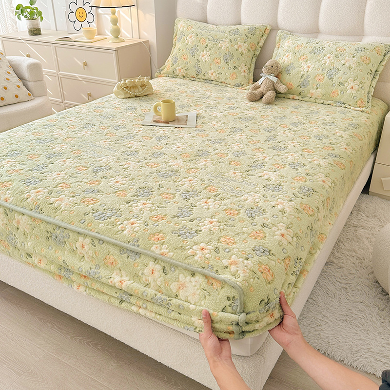 Осенне-зимний комплект плюшевы – обзор и цена Home Textiles Bedding