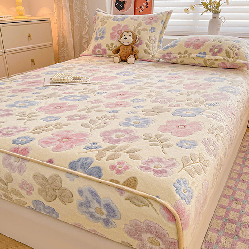 Осенне-зимний комплект плюшевы – обзор и цена Home Textiles Bedding